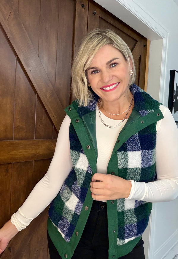 Pink Friday- On The Run Sherpa Vest