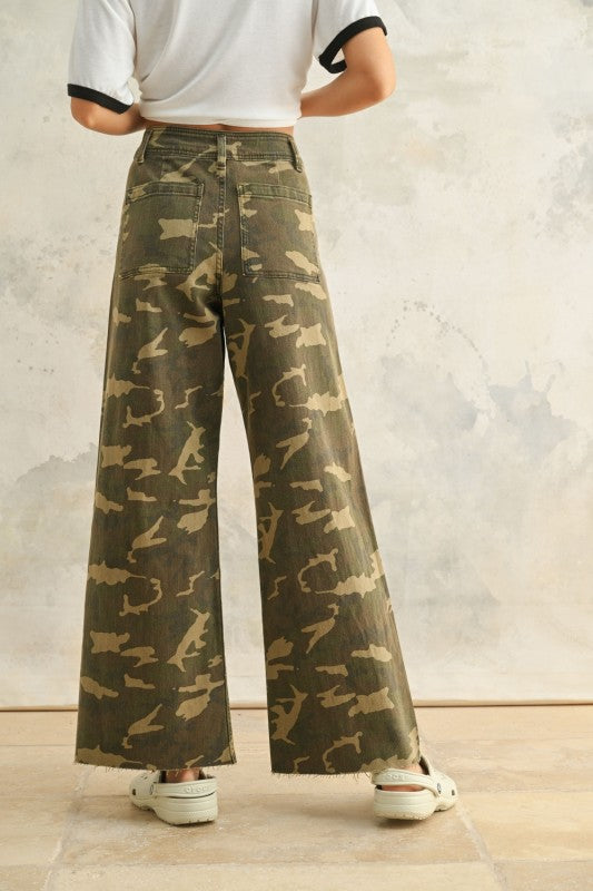 Carlos Camo Bottoms
