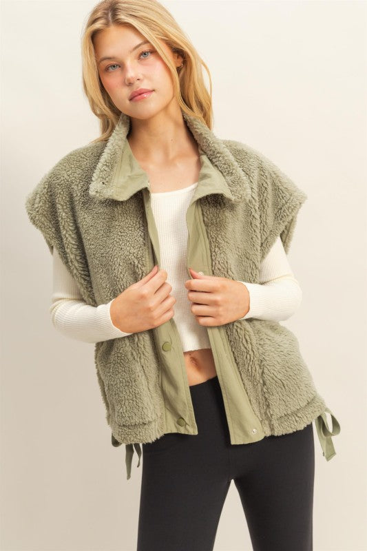 Victoria Vest