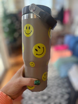 Neutral Smiley Cup