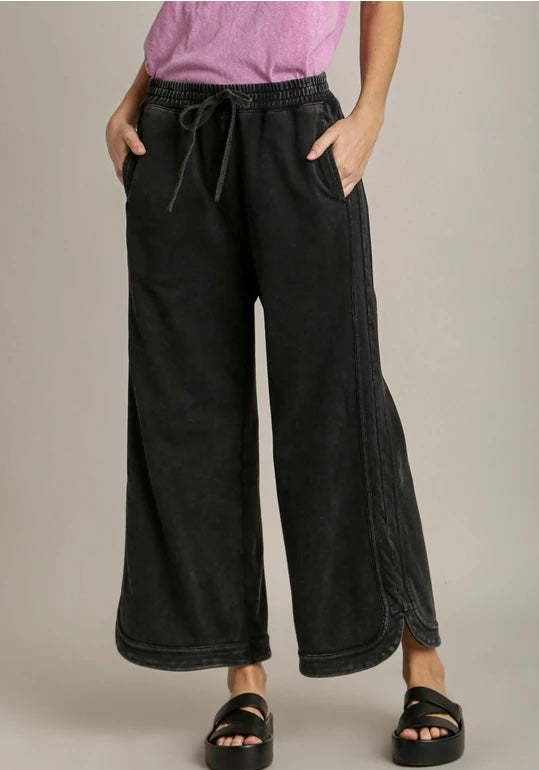 Casual Days Cropped Pant