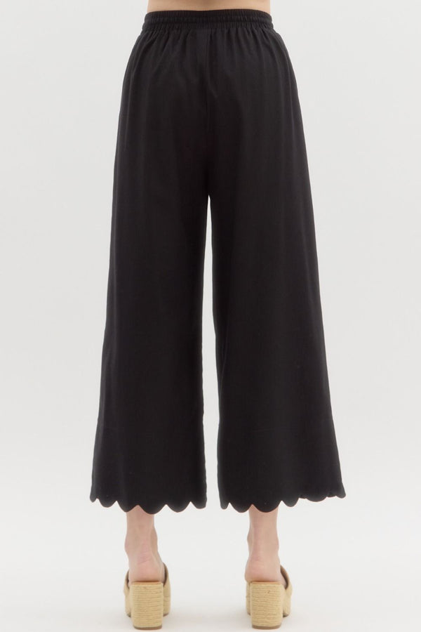 Scalloped Black Bottoms